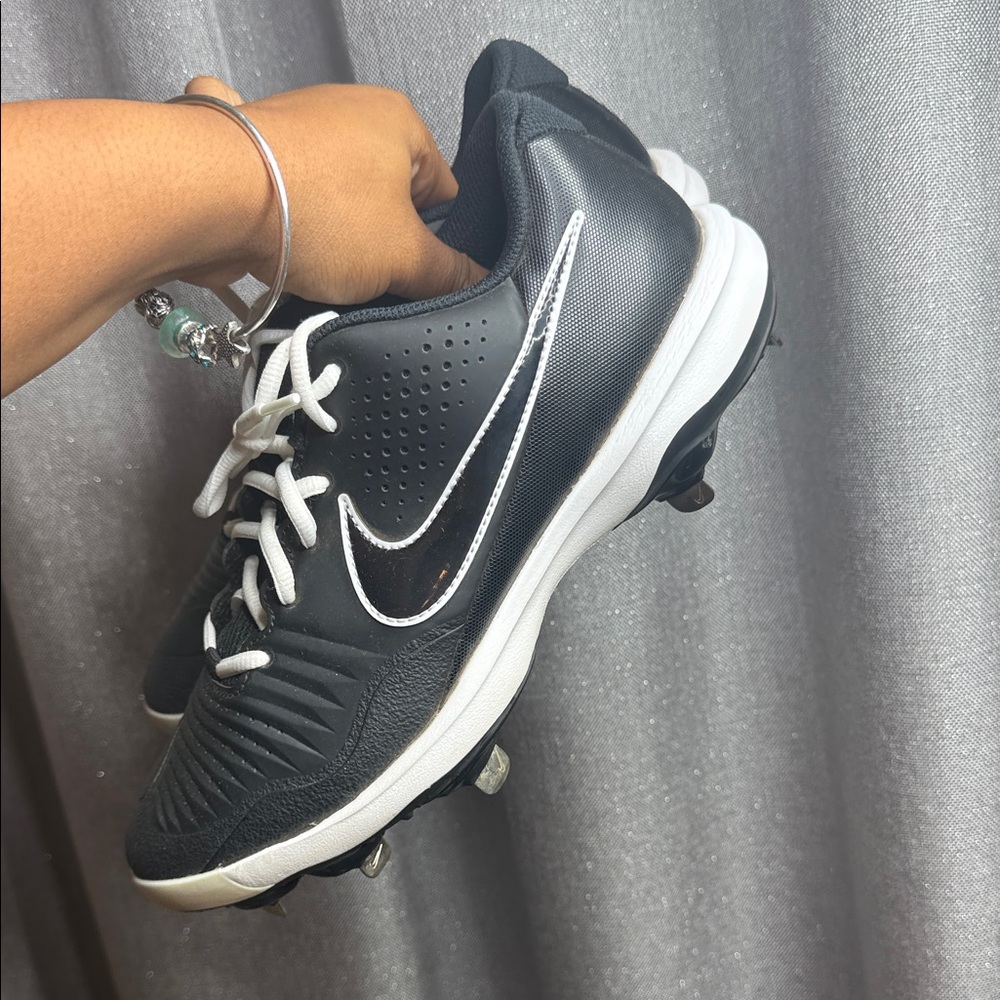 Nike Black and White Sports Cleats